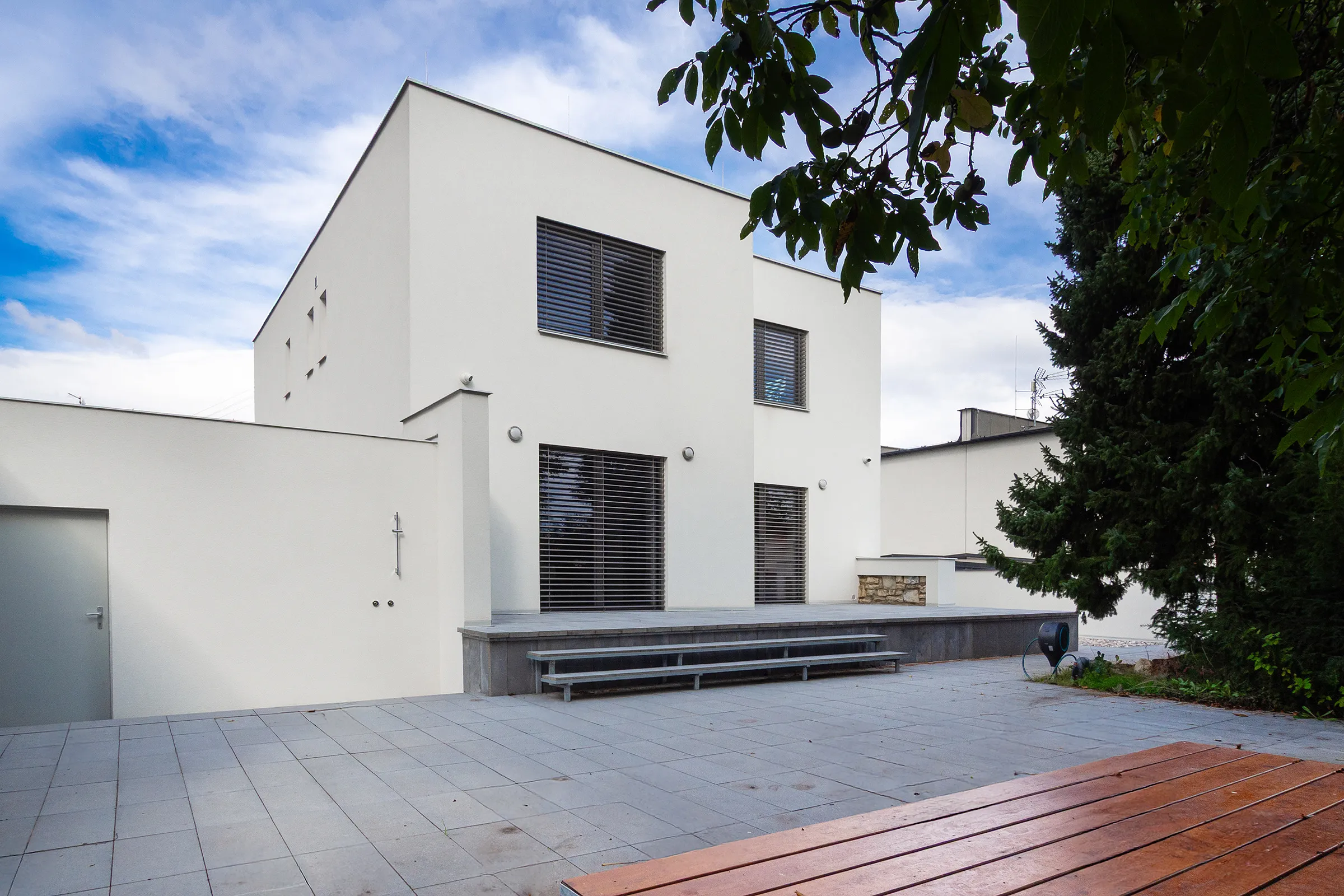 O nás - DBC stavební firma